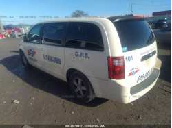 DODGE GRAND CARAVAN 2D4RN4DE8AR307626