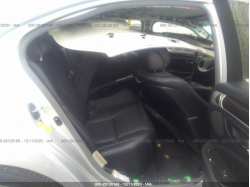 LEXUS LS 460 JTHBL5EF3E5130390