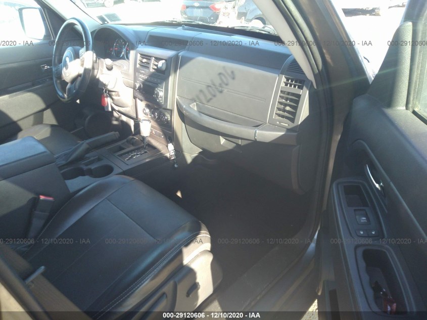 JEEP LIBERTY 1C4PJMAK2CW167982