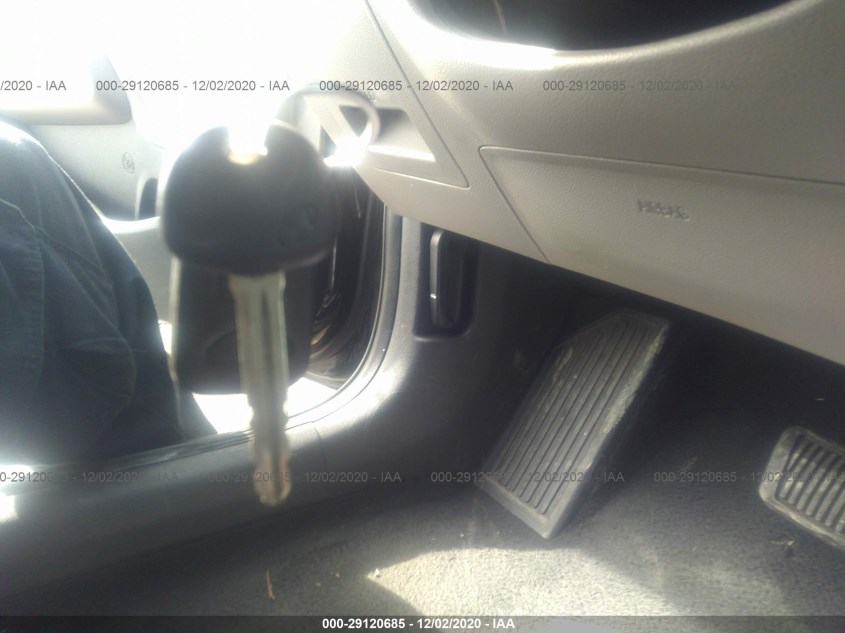 HYUNDAI ELANTRA KMHD74LF0HU096992