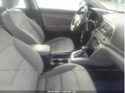 HYUNDAI ELANTRA KMHD74LF0HU096992