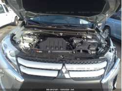 MITSUBISHI ECLIPSE CROSS JA4AT3AA9LZ031052