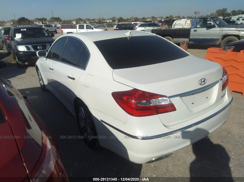 HYUNDAI GENESIS KMHGC4DD8CU154958