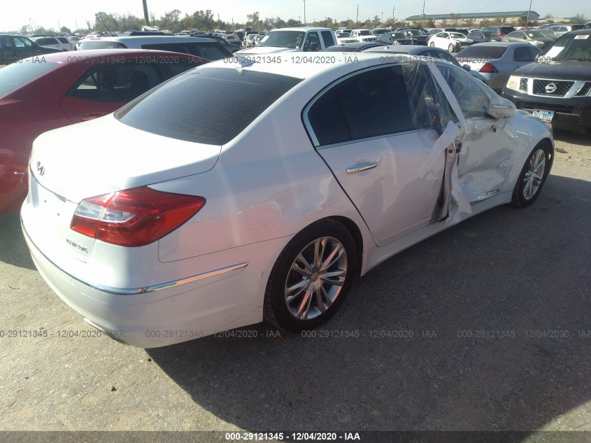 HYUNDAI GENESIS KMHGC4DD8CU154958