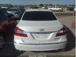 HYUNDAI GENESIS KMHGC4DD8CU154958