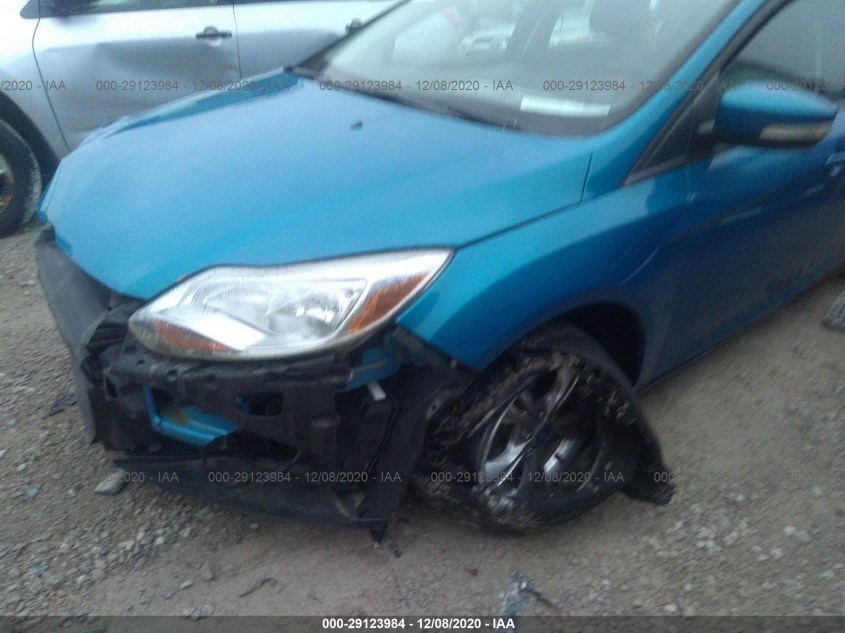 FORD FOCUS 1FADP3K24DL209362