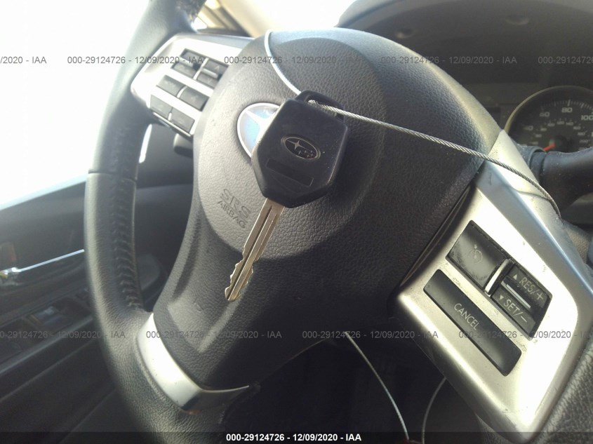 SUBARU XV CROSSTREK JF2GPAGC1E8231404