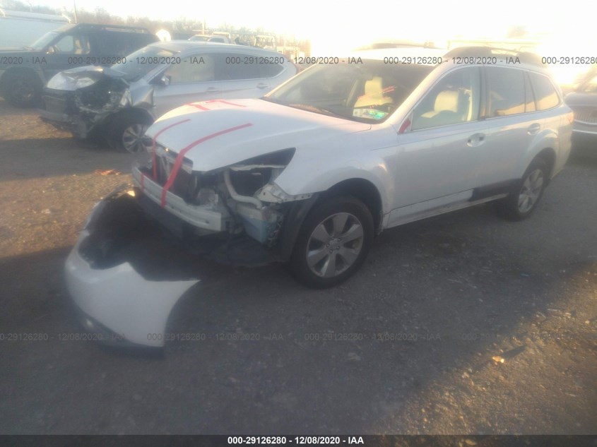 SUBARU OUTBACK 4S4BRBCC8C3275744