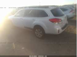 SUBARU OUTBACK 4S4BRBCC8C3275744