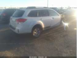 SUBARU OUTBACK 4S4BRBCC8C3275744