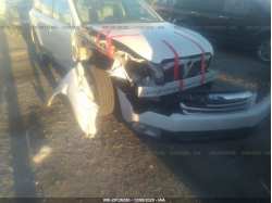 SUBARU OUTBACK 4S4BRBCC8C3275744