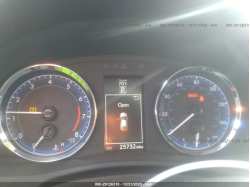 TOYOTA COROLLA 5YFBURHEXHP737306