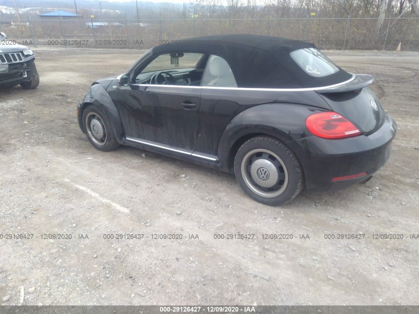 VOLKSWAGEN BEETLE CONVERTIBLE 3VW5P7AT5DM801168