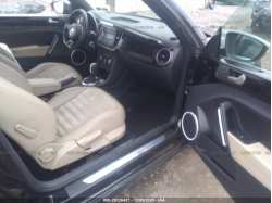 VOLKSWAGEN BEETLE CONVERTIBLE 3VW5P7AT5DM801168