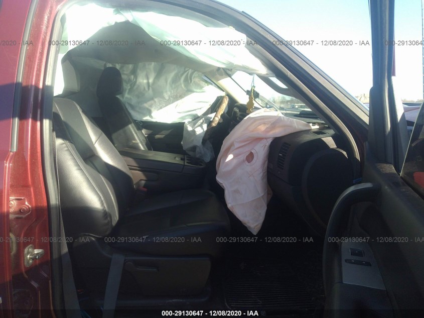 CHEVROLET SILVERADO 1500 3GCPCSE03DG102260