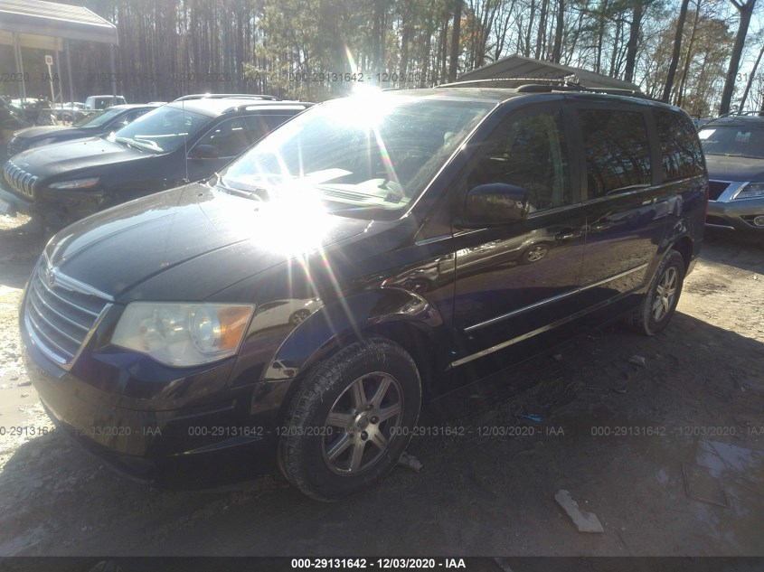 CHRYSLER TOWN & COUNTRY 2A4RR5D14AR104036