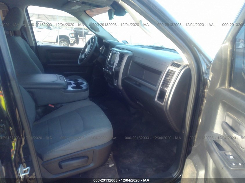 RAM 1500 1C6RR6KT3ES395530