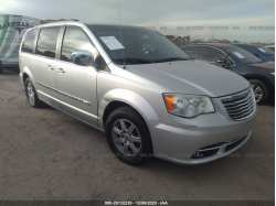 CHRYSLER TOWN & COUNTRY 2A4RR8DG3BR694754