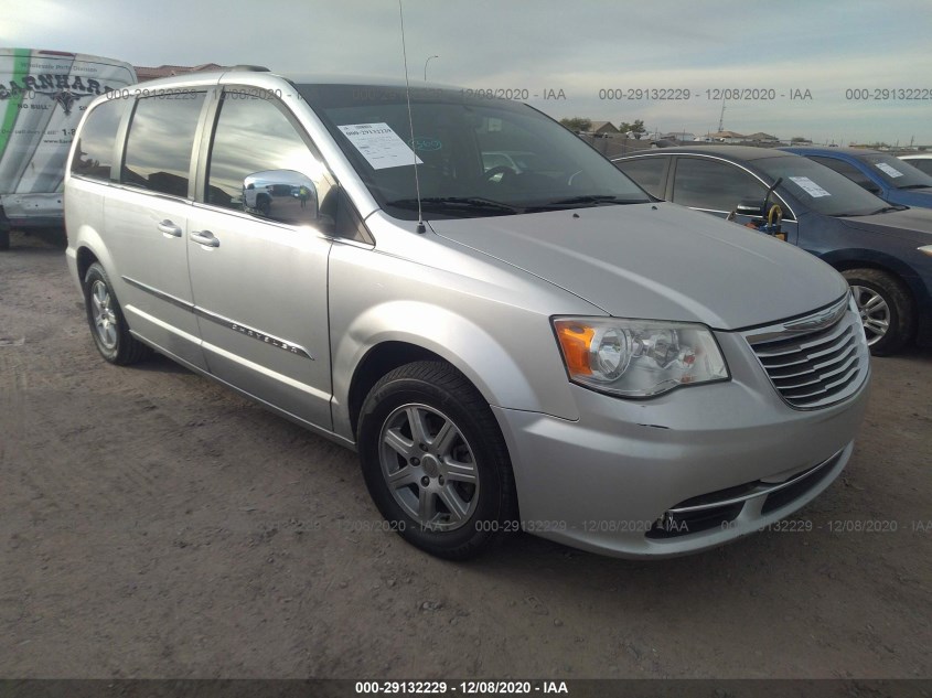 CHRYSLER TOWN & COUNTRY 2A4RR8DG3BR694754