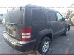 JEEP LIBERTY 1J4PN2GK9BW587988