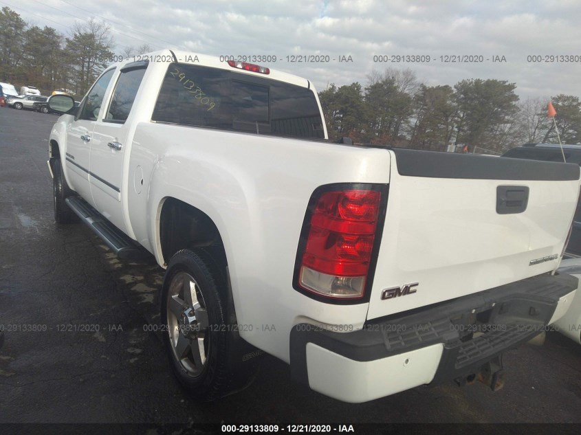 GMC SIERRA 2500HD 1GT125C88BF202419