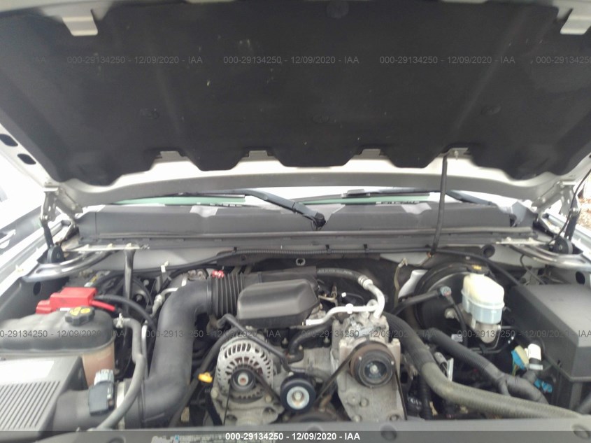 CHEVROLET SILVERADO 1500 1GCNCPEX6BZ147661