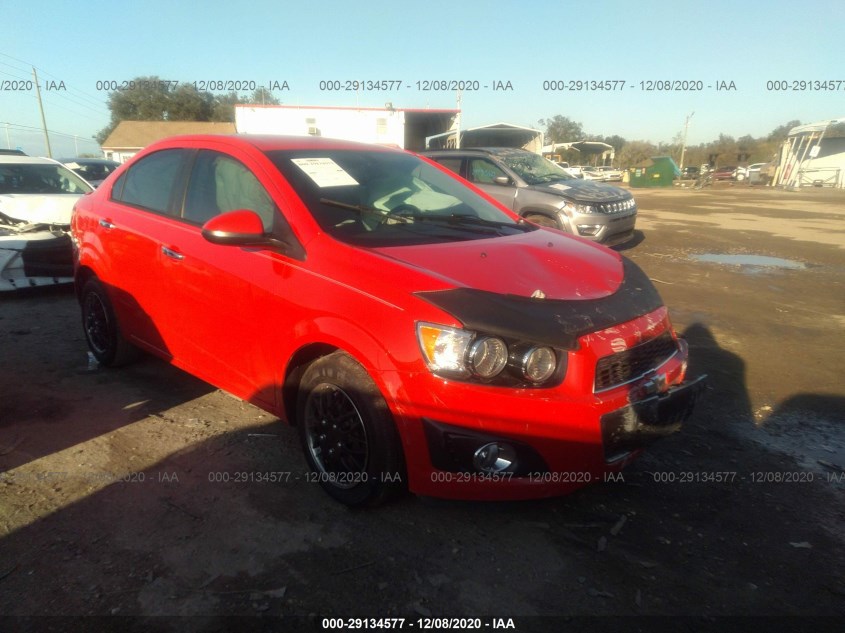 CHEVROLET SONIC 1G1JA5SH9F4135389