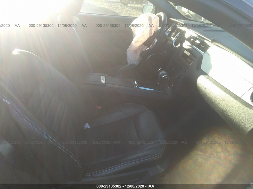 FORD MUSTANG 1ZVBP8AN1A5129055