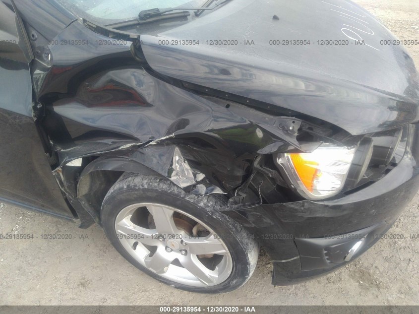 CHEVROLET SONIC 1G1JE6SH8C4116015