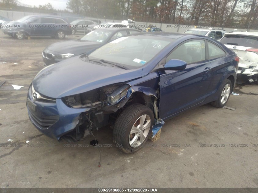 HYUNDAI ELANTRA COUPE KMHDH6AE7DU013541