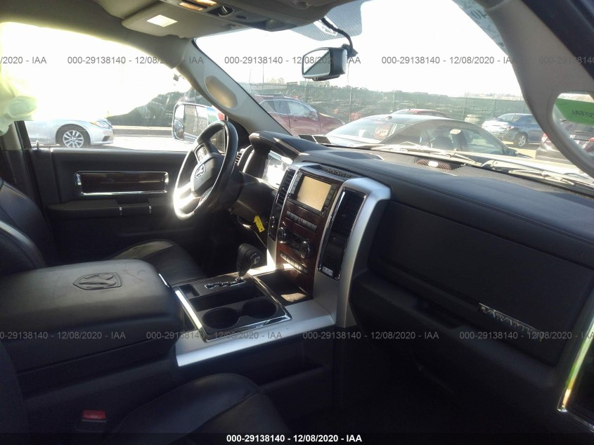 RAM 1500 1C6RD7NT9CS161664