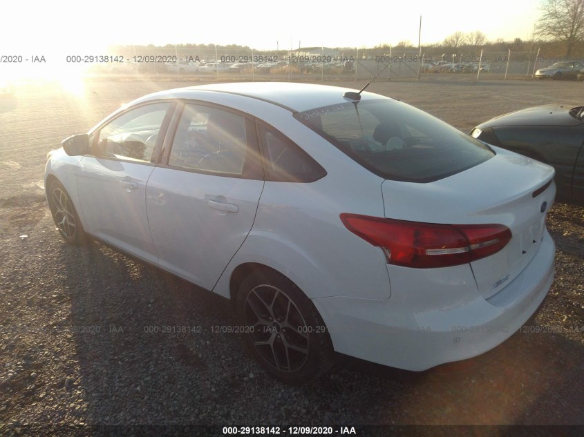 FORD FOCUS 1FADP3H24HL294569