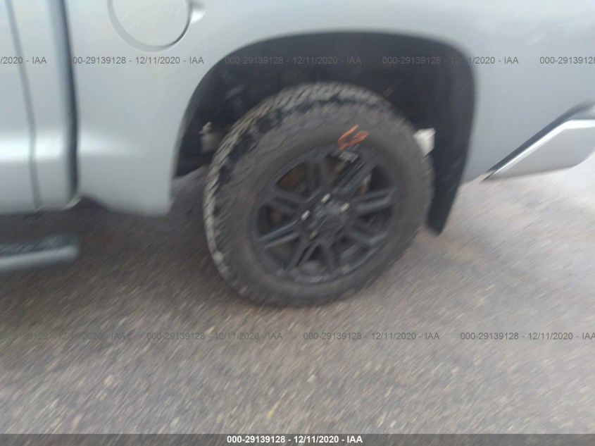 TOYOTA TUNDRA 4WD 5TFDW5F19JX759381