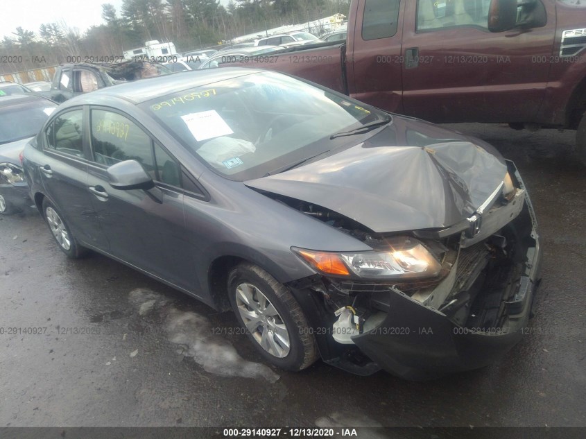 HONDA CIVIC SDN 2HGFB2F55CH523647