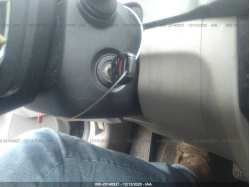HONDA CIVIC SDN 2HGFB2F55CH523647