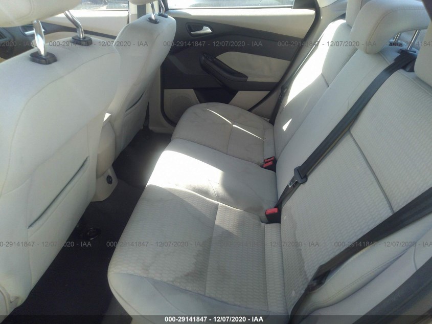 FORD FOCUS 1FAHP3H28CL324800