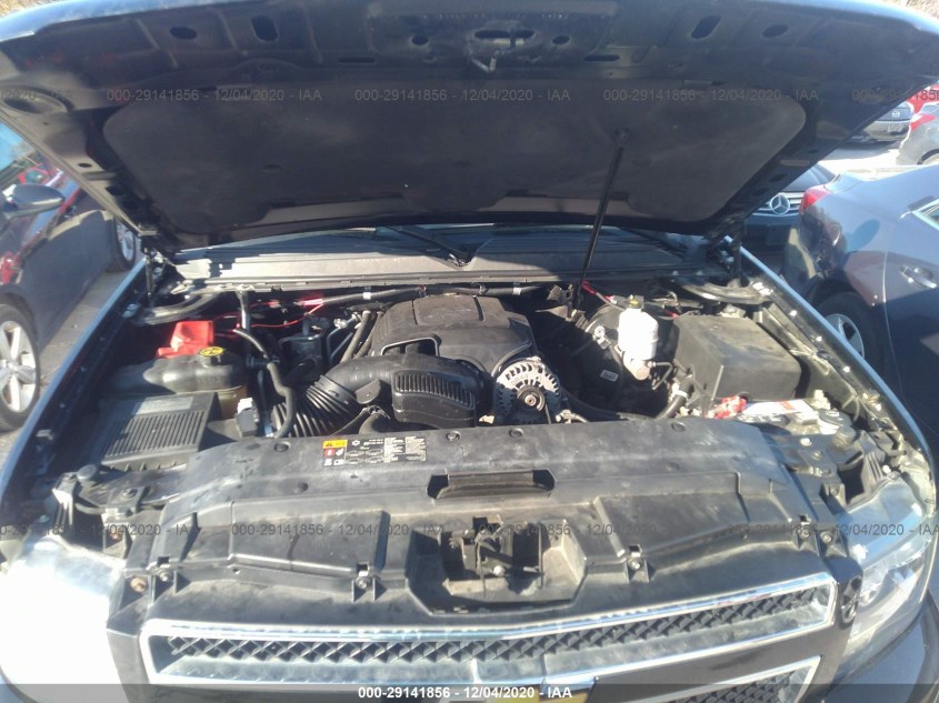 CHEVROLET TAHOE 1GNLC2E00ER203179