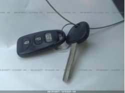 HYUNDAI VELOSTER KMHTC6AD2DU147035