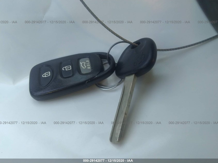 HYUNDAI VELOSTER KMHTC6AD2DU147035