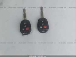 TOYOTA COROLLA 5YFBURHE4JP839626