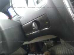 CHRYSLER TOWN & COUNTRY 2A4RR8DG2BR633797