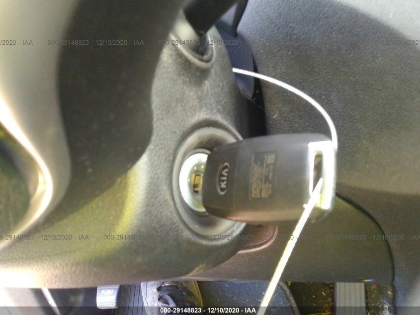 KIA SORENTO 5XYPG4A39LG680179