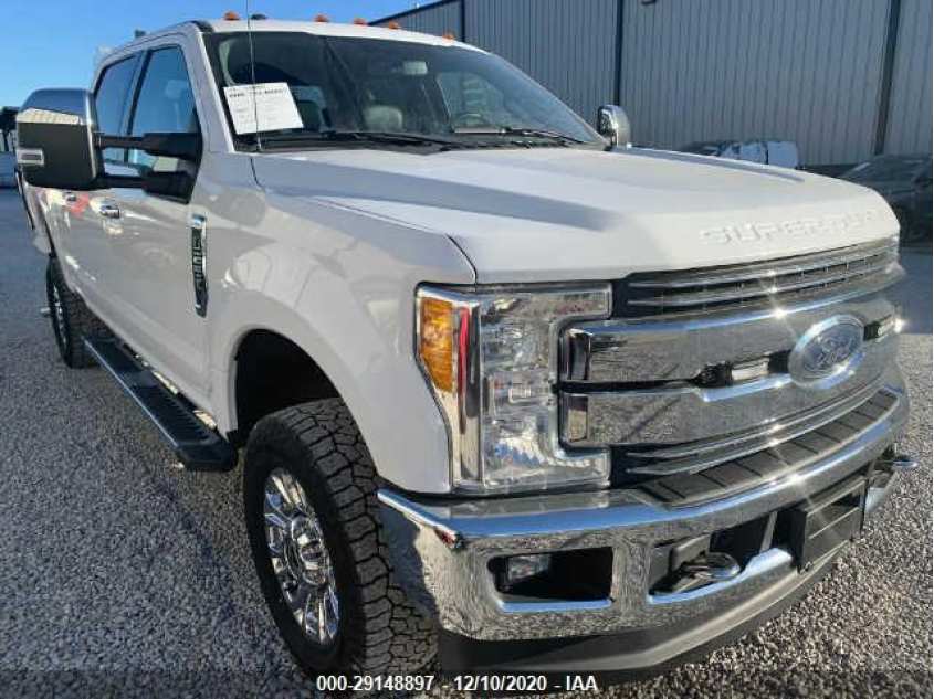 FORD SUPER DUTY F-250 SRW 1FT7W2B68HEF15806
