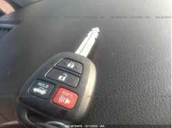 TOYOTA COROLLA 2T1BURHE5JC056864