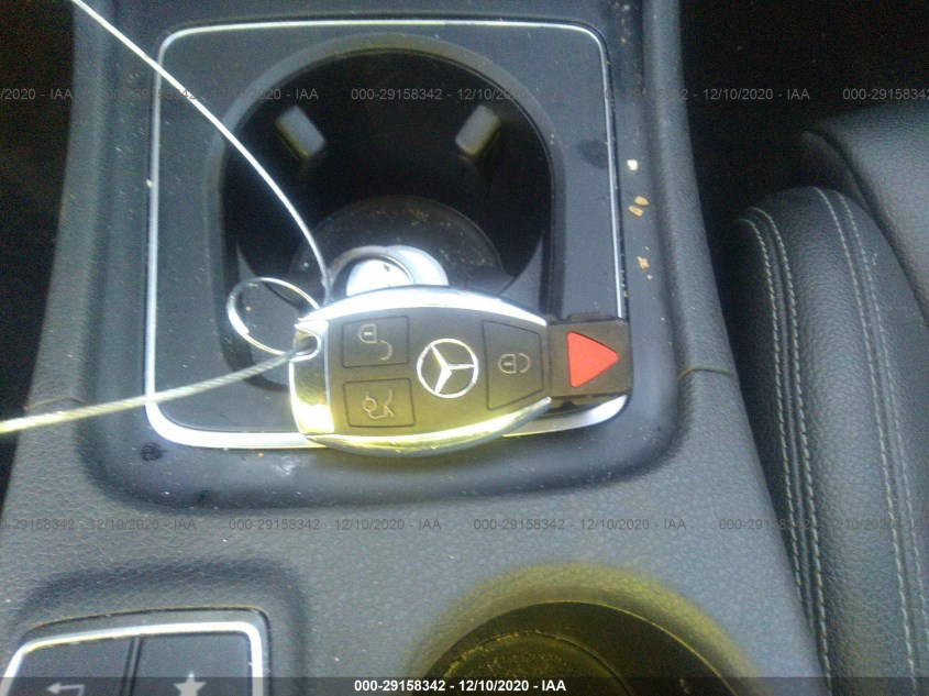 MERCEDES-BENZ CLA WDDSJ4EB9HN458535