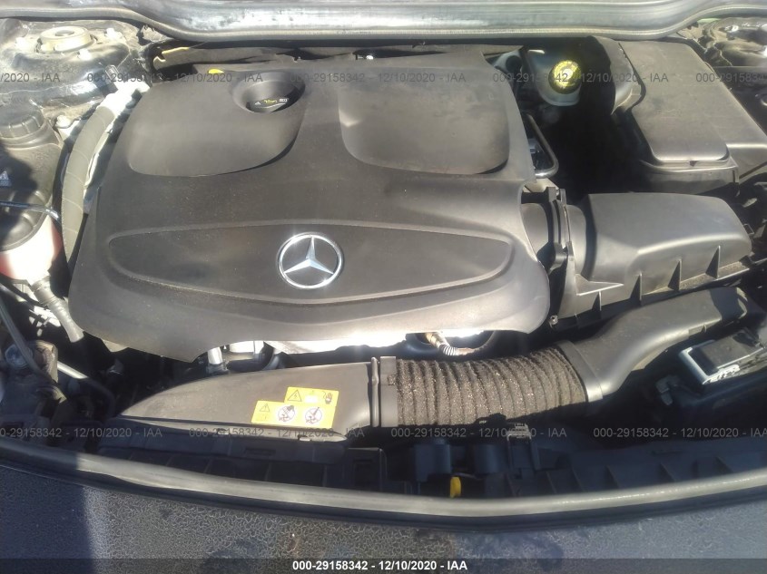 MERCEDES-BENZ CLA WDDSJ4EB9HN458535