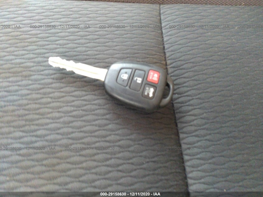 TOYOTA COROLLA 2T1BURHEXHC825742