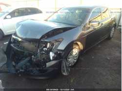 HONDA ACCORD SDN 1HGCP2F30CA130348