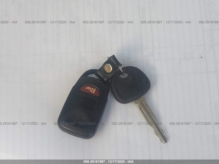 HYUNDAI ELANTRA 5NPDH4AE0GH774144
