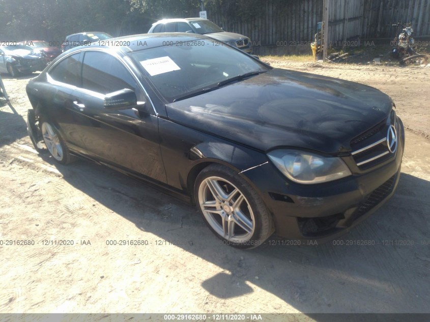 MERCEDES-BENZ C-CLASS WDDGJ4HB6EG266099